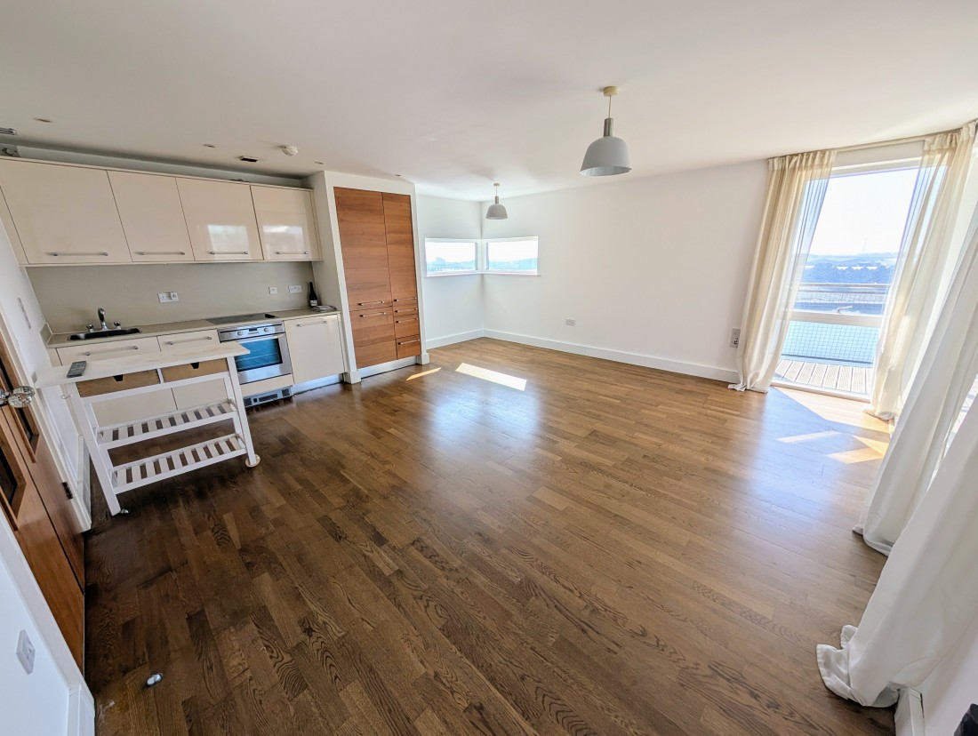 View Full Details for Falcon Drive, Cardiff Bay - EAID:freelancer, BID:0004-0ac8-83a7-b613