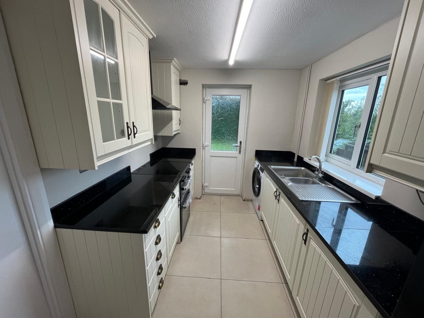 Images for Malpas EAID:freelancer BID:0004-0ac8-83a7-b613