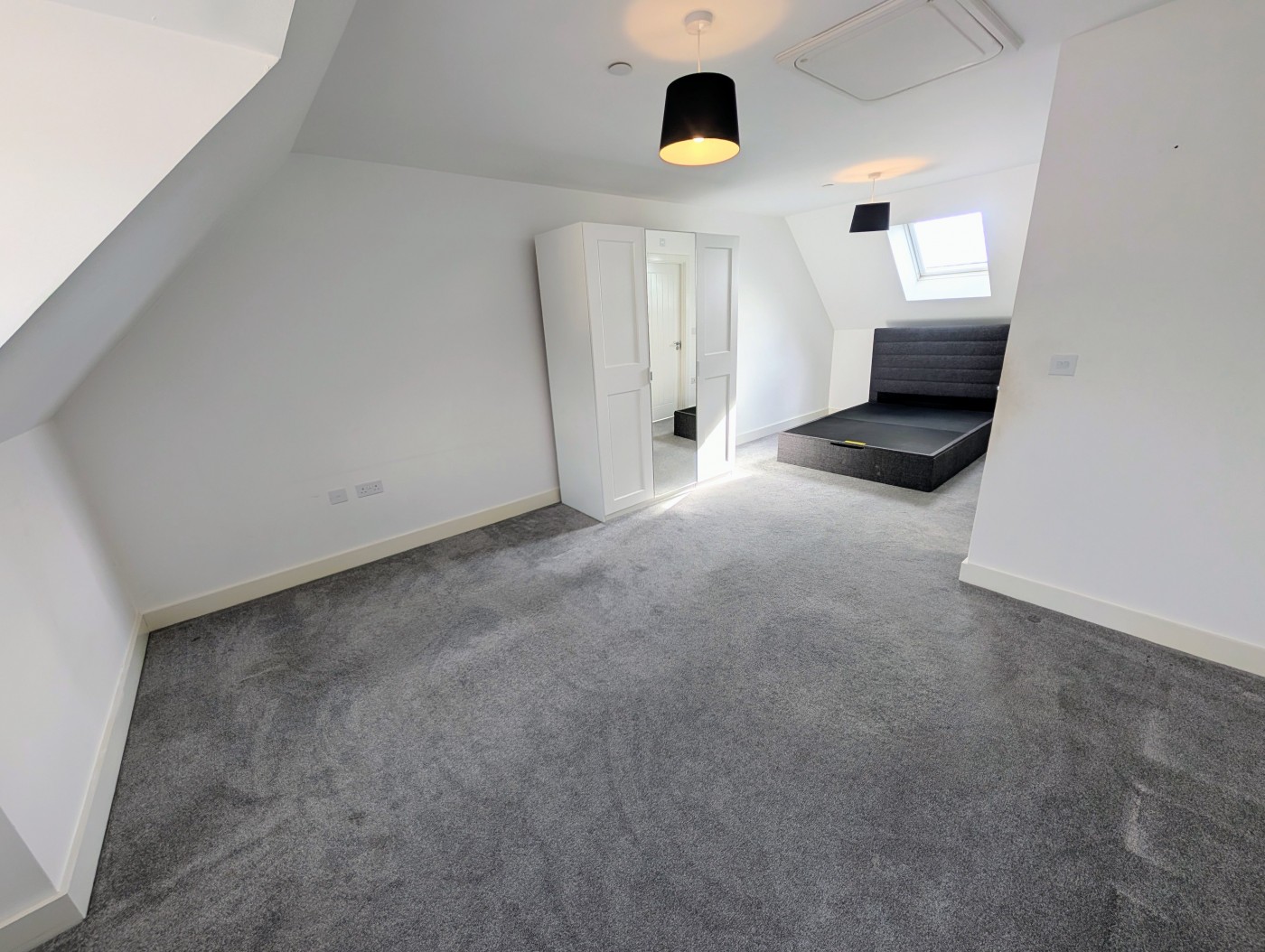 Images for Newport EAID:freelancer BID:0004-0ac8-83a7-b613