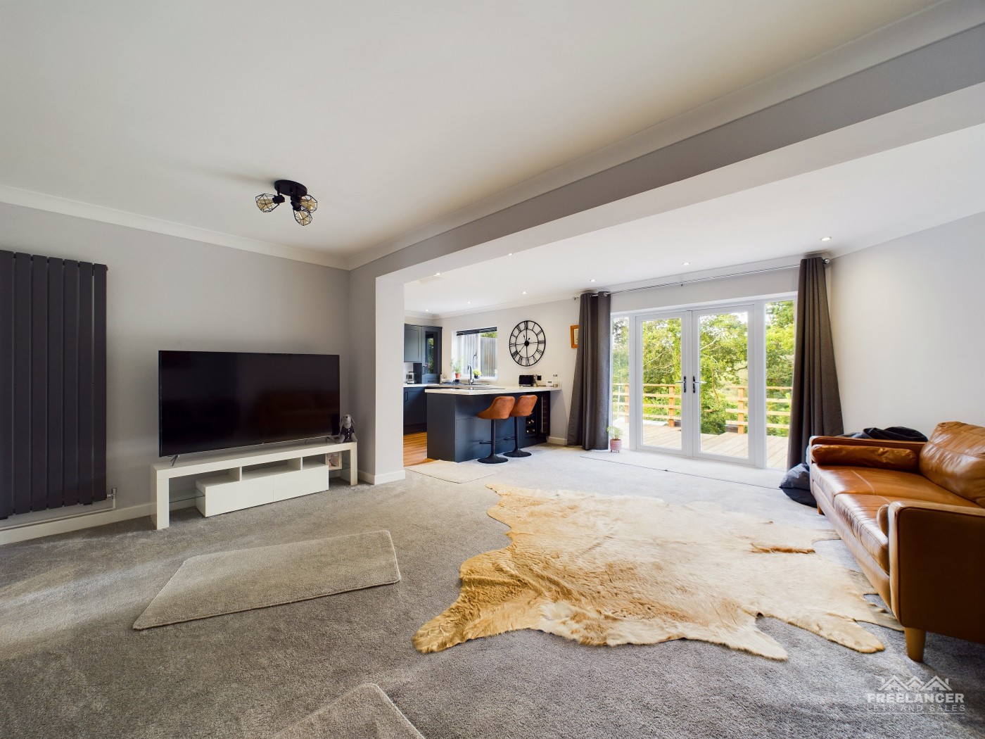 Images for Malpas, Newport EAID:freelancer BID:0004-0ac8-83a7-b613
