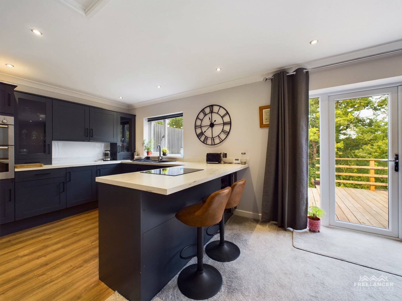 Images for Malpas, Newport EAID:freelancer BID:0004-0ac8-83a7-b613
