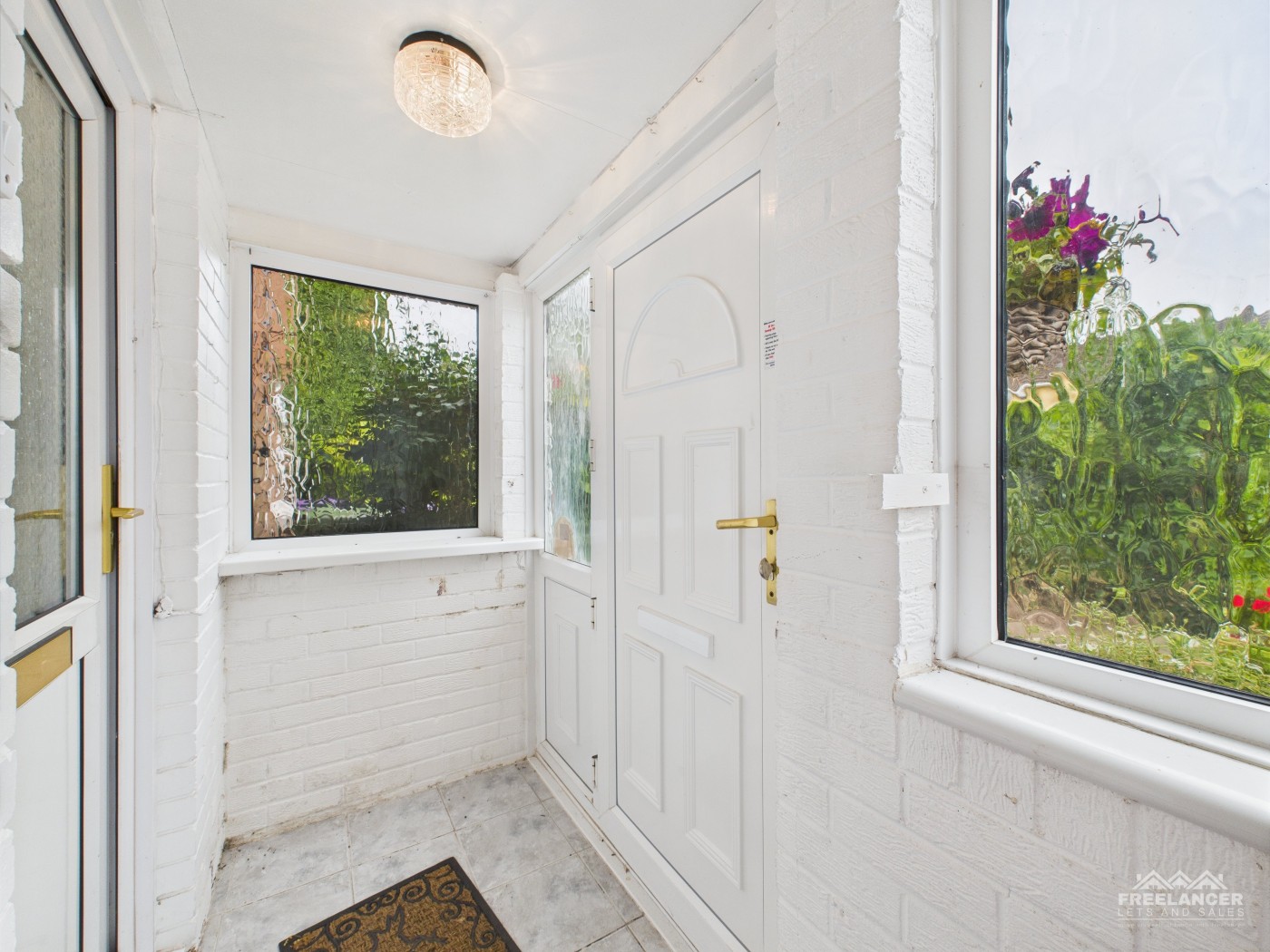 Images for Llantarnam, Cwmbran EAID:freelancer BID:0004-0ac8-83a7-b613