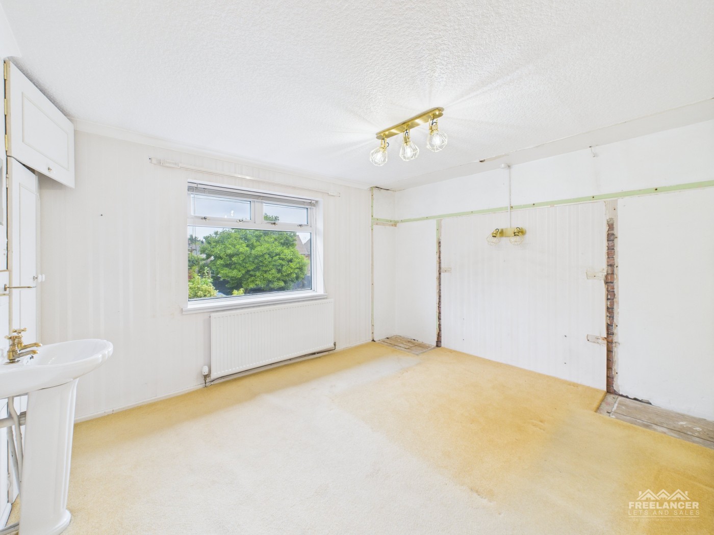 Images for Llantarnam, Cwmbran EAID:freelancer BID:0004-0ac8-83a7-b613