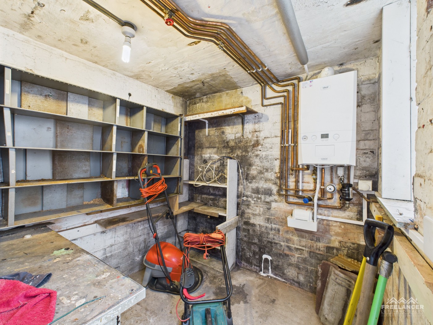 Images for Llantarnam, Cwmbran EAID:freelancer BID:0004-0ac8-83a7-b613