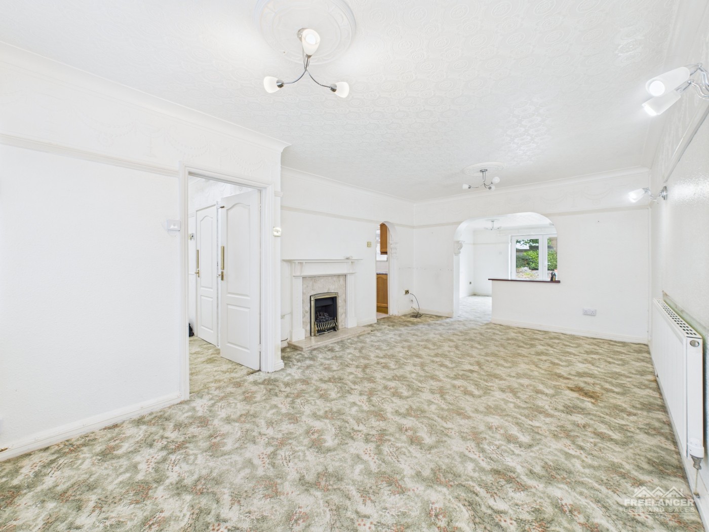 Images for Llantarnam, Cwmbran EAID:freelancer BID:0004-0ac8-83a7-b613