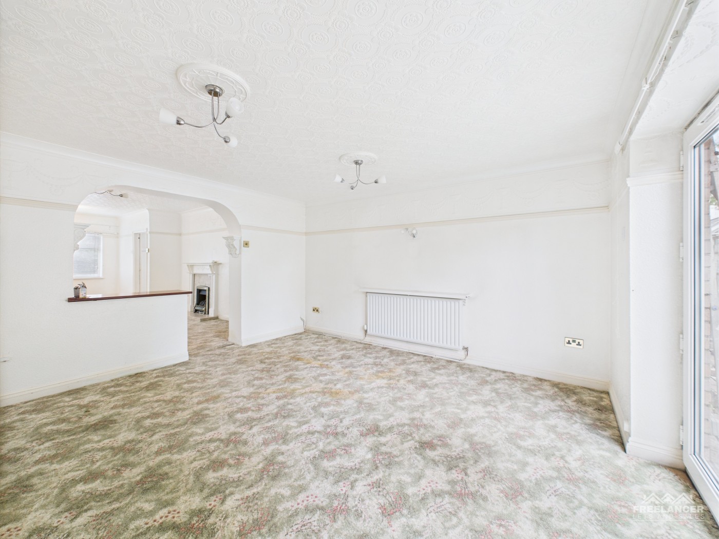 Images for Llantarnam, Cwmbran EAID:freelancer BID:0004-0ac8-83a7-b613