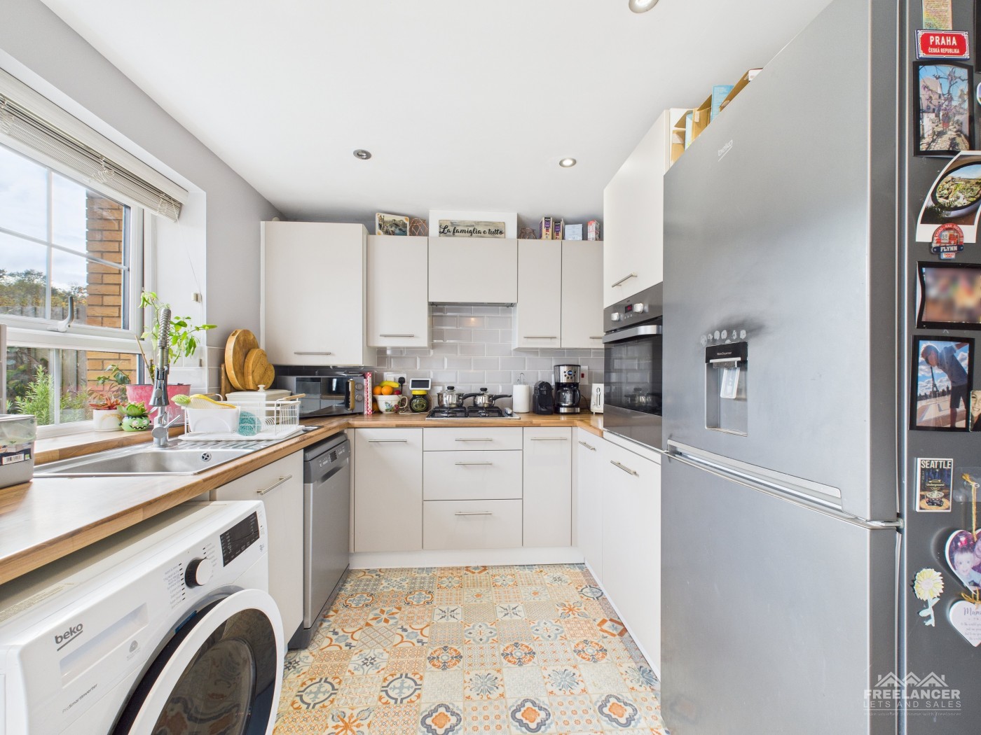 Images for Rogerstone, Newport EAID:freelancer BID:0004-0ac8-83a7-b613