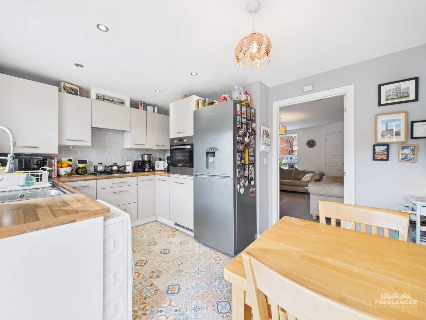 Images for Rogerstone, Newport EAID:freelancer BID:0004-0ac8-83a7-b613