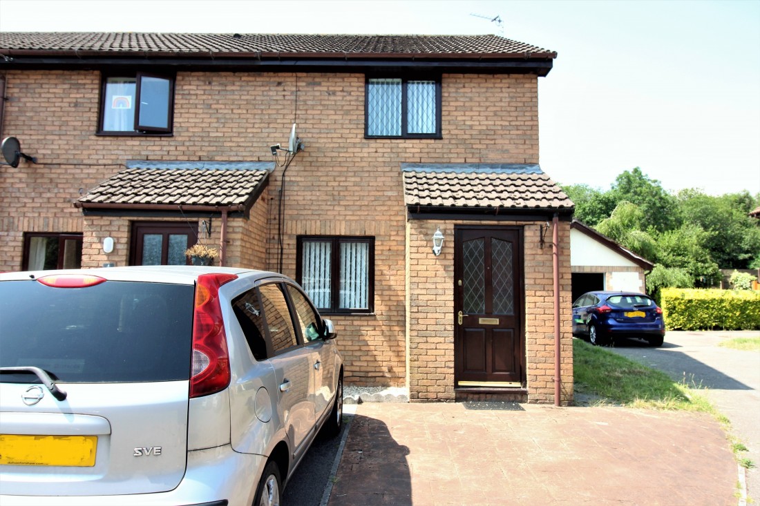 View Full Details for Honeysuckle Close, Rogerstone, Newport, Gwent - EAID:freelancer, BID:0004-0ac8-83a7-b613