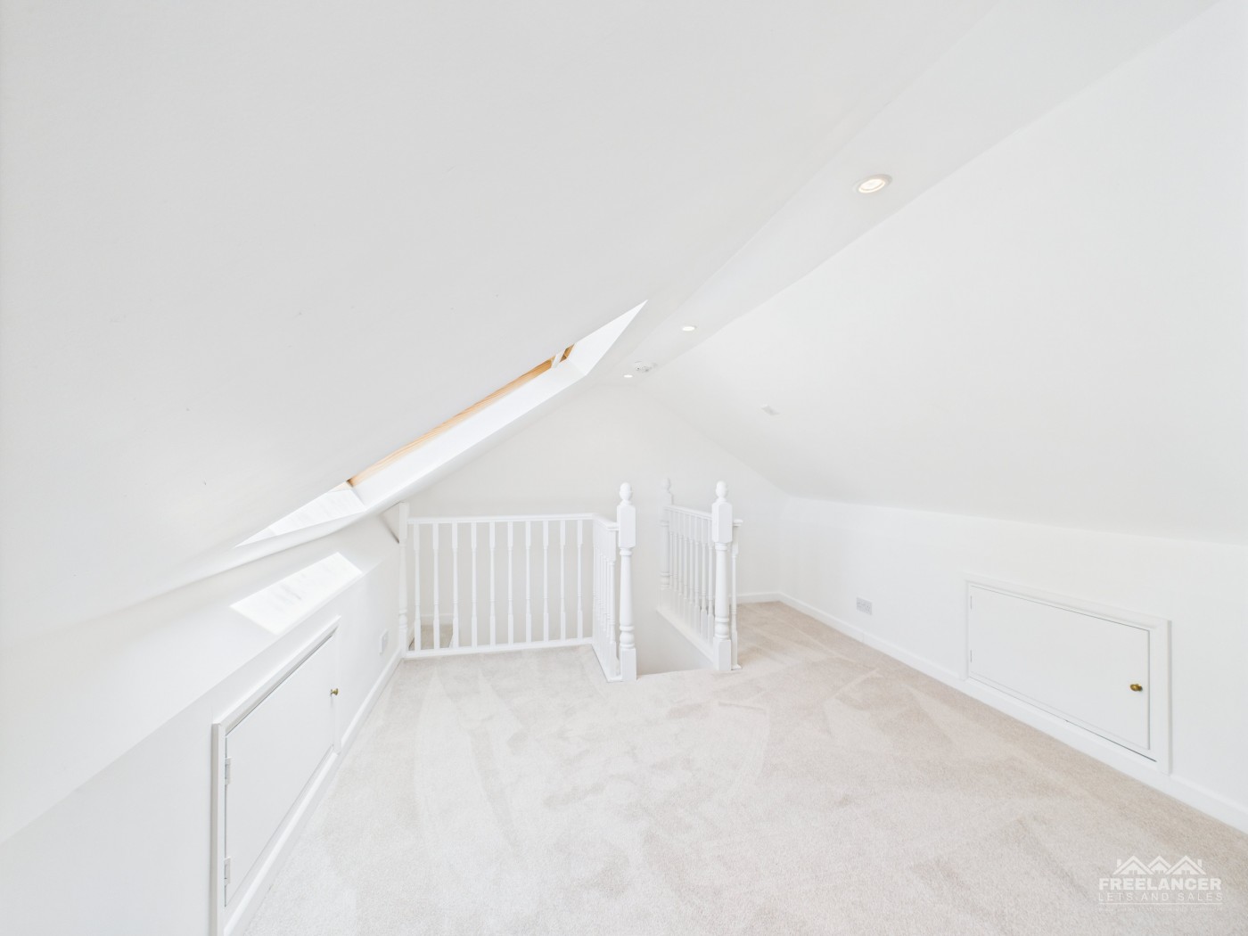 Images for Pontnewydd, Cwmbran EAID:freelancer BID:0004-0ac8-83a7-b613