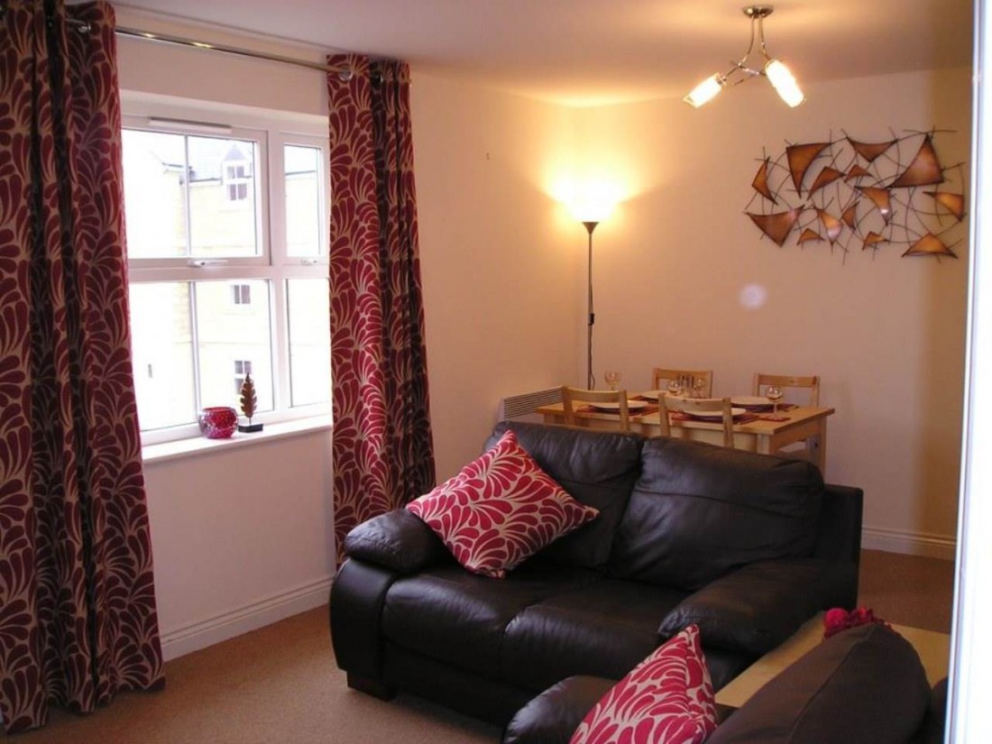 View Full Details for Freestone Way, Corsham, Wiltshire - EAID:freelancer, BID:0004-0ac8-83a7-b613