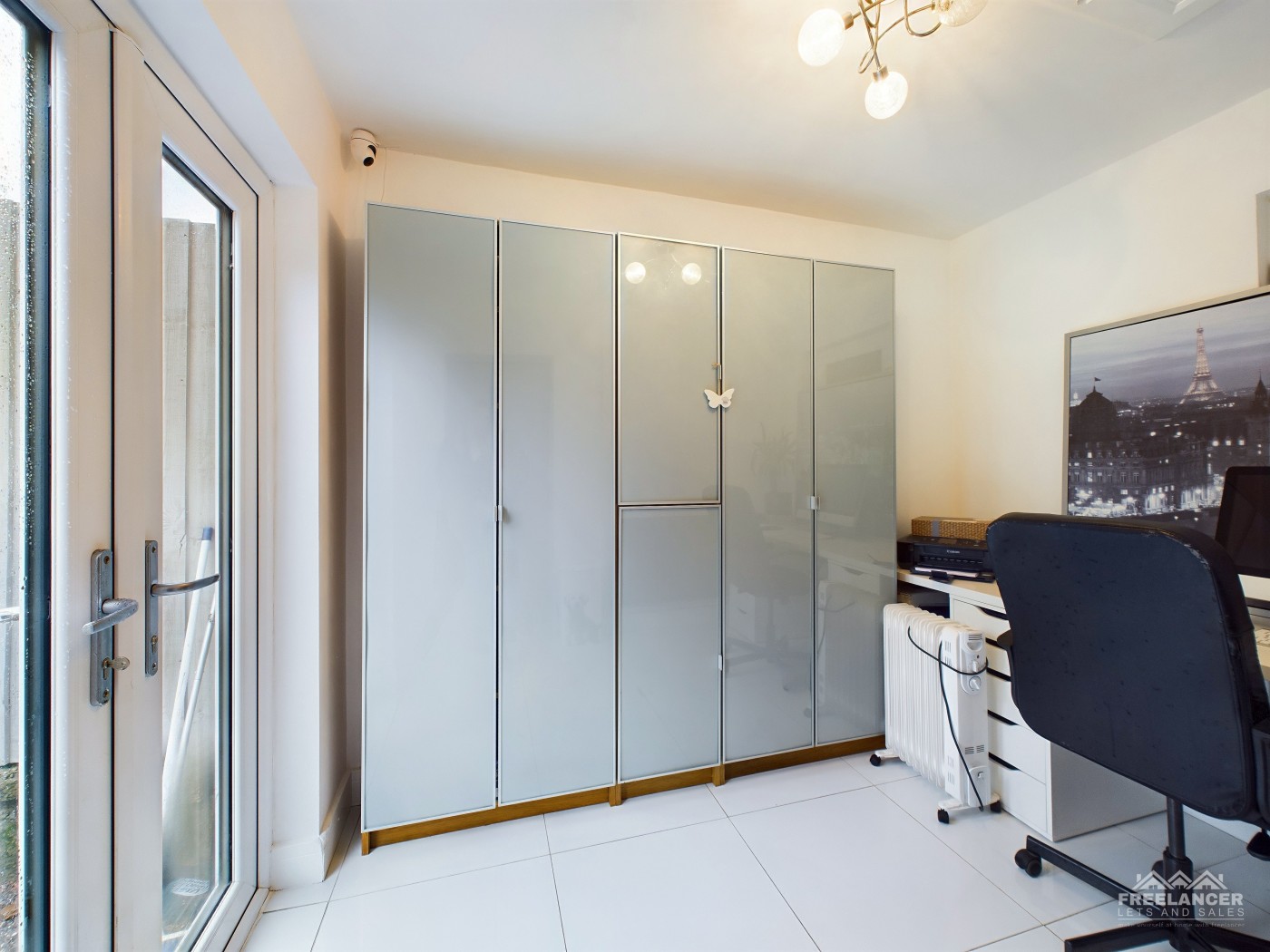 Images for Malpas EAID:freelancer BID:0004-0ac8-83a7-b613