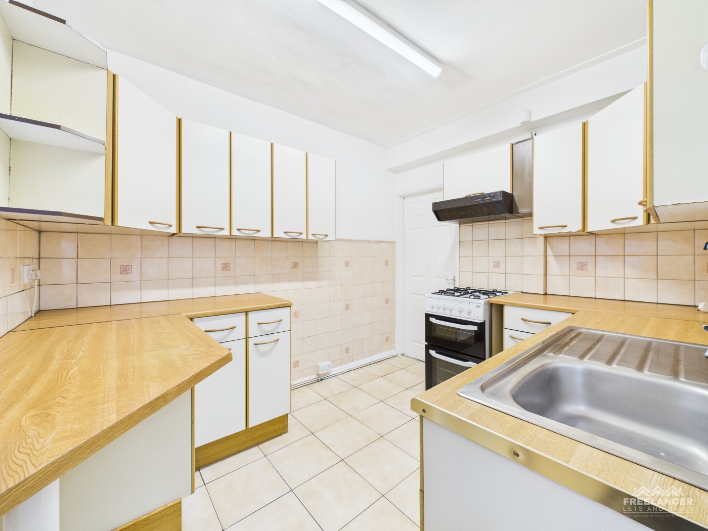 Images for Newport EAID:freelancer BID:0004-0ac8-83a7-b613