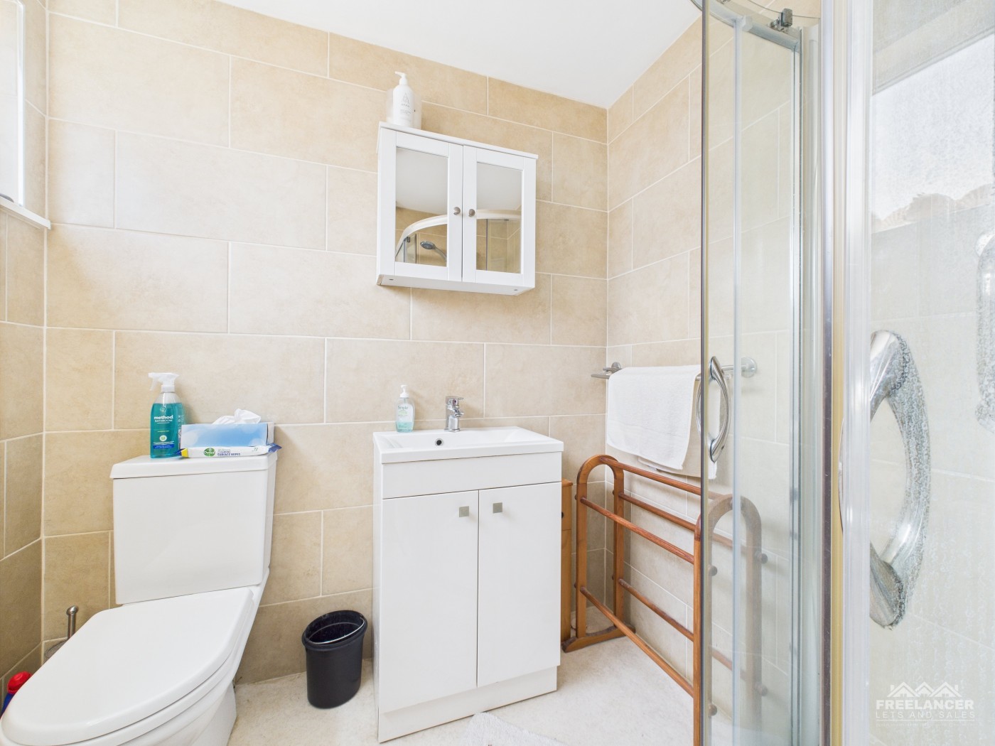 Images for Farlow Walk, Cwmbran EAID:freelancer BID:0004-0ac8-83a7-b613