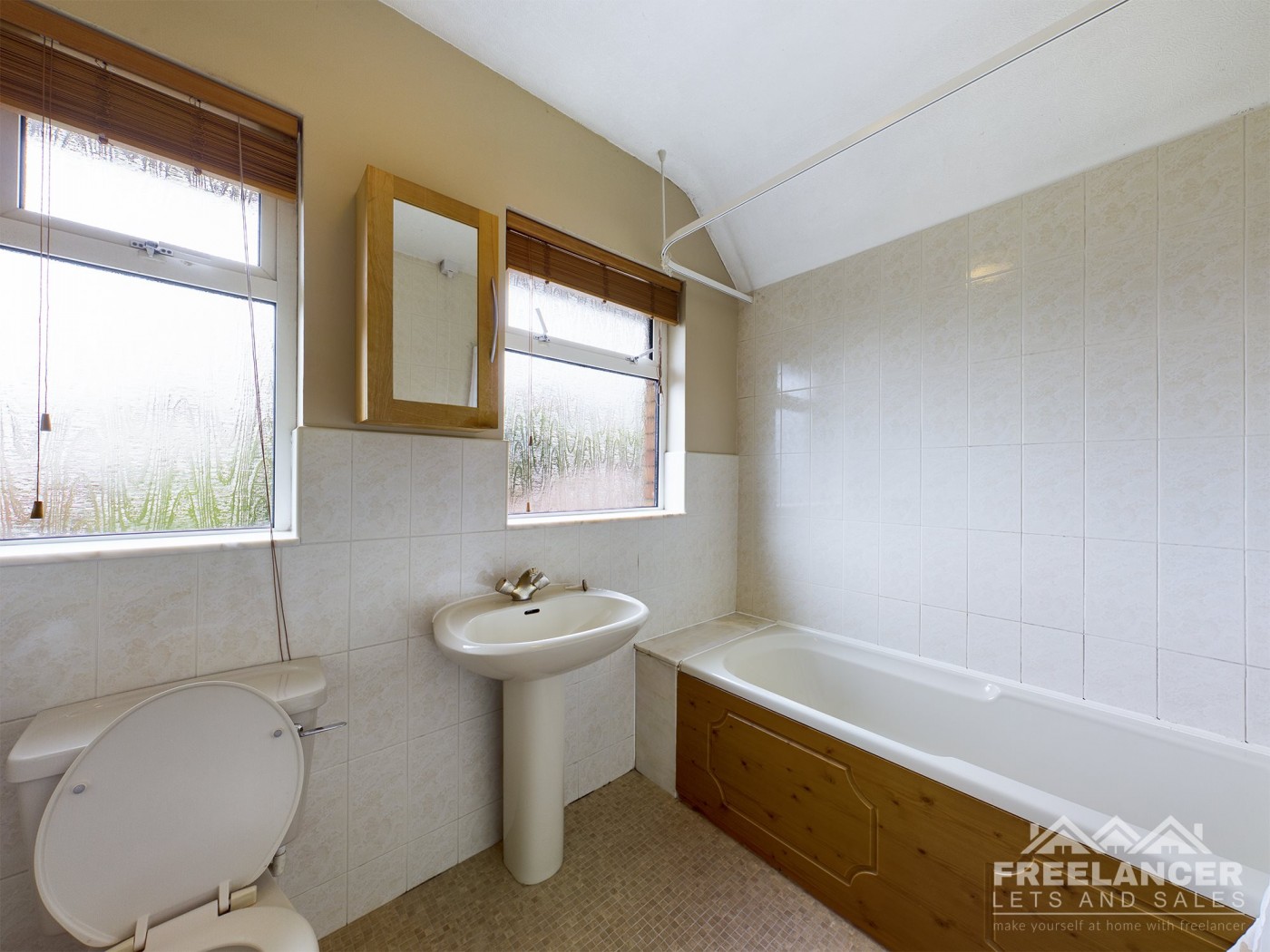 Images for Ridgeway Drive, Ridgeway, Newport, Gwent EAID:freelancer BID:0004-0ac8-83a7-b613