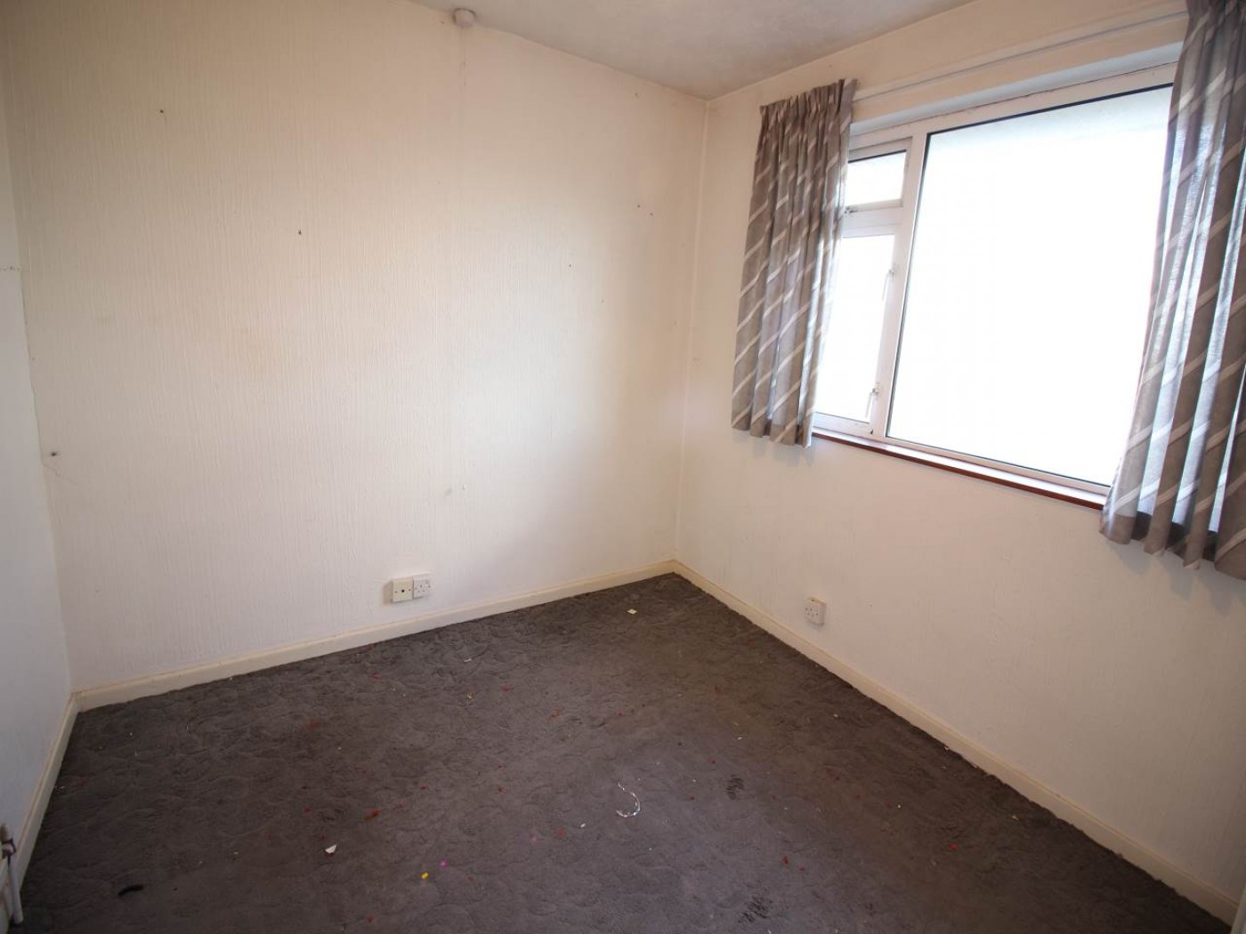 Images for Thornhill Road, Upper Cwmbran EAID:freelancer BID:0004-0ac8-83a7-b613