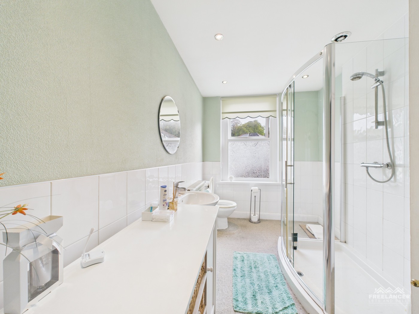 Images for Newport EAID:freelancer BID:0004-0ac8-83a7-b613