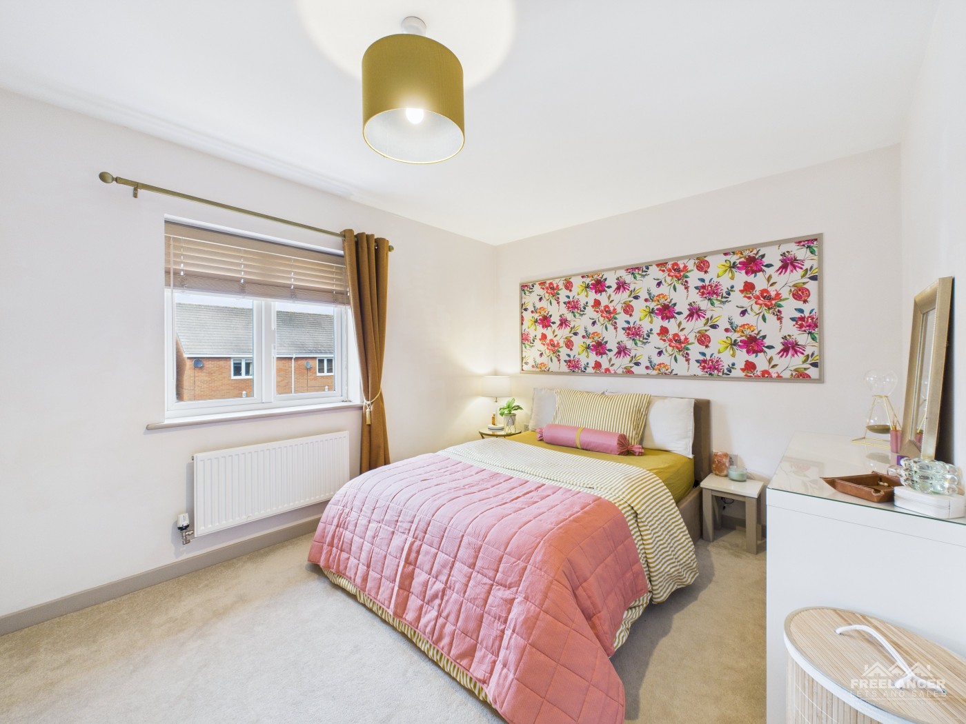Images for Newport EAID:freelancer BID: