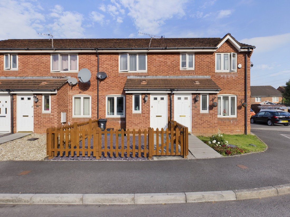 View Full Details for Excelsior Close, Newport - EAID:freelancer, BID:0004-0ac8-83a7-b613