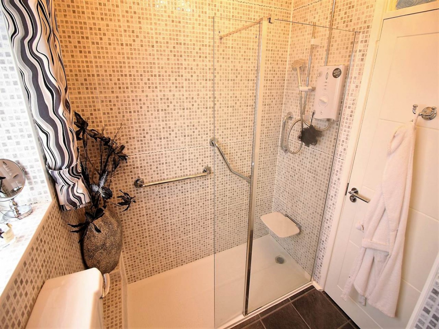 Images for Pilton Vale Malpas, Newport EAID:freelancer BID:0004-0ac8-83a7-b613