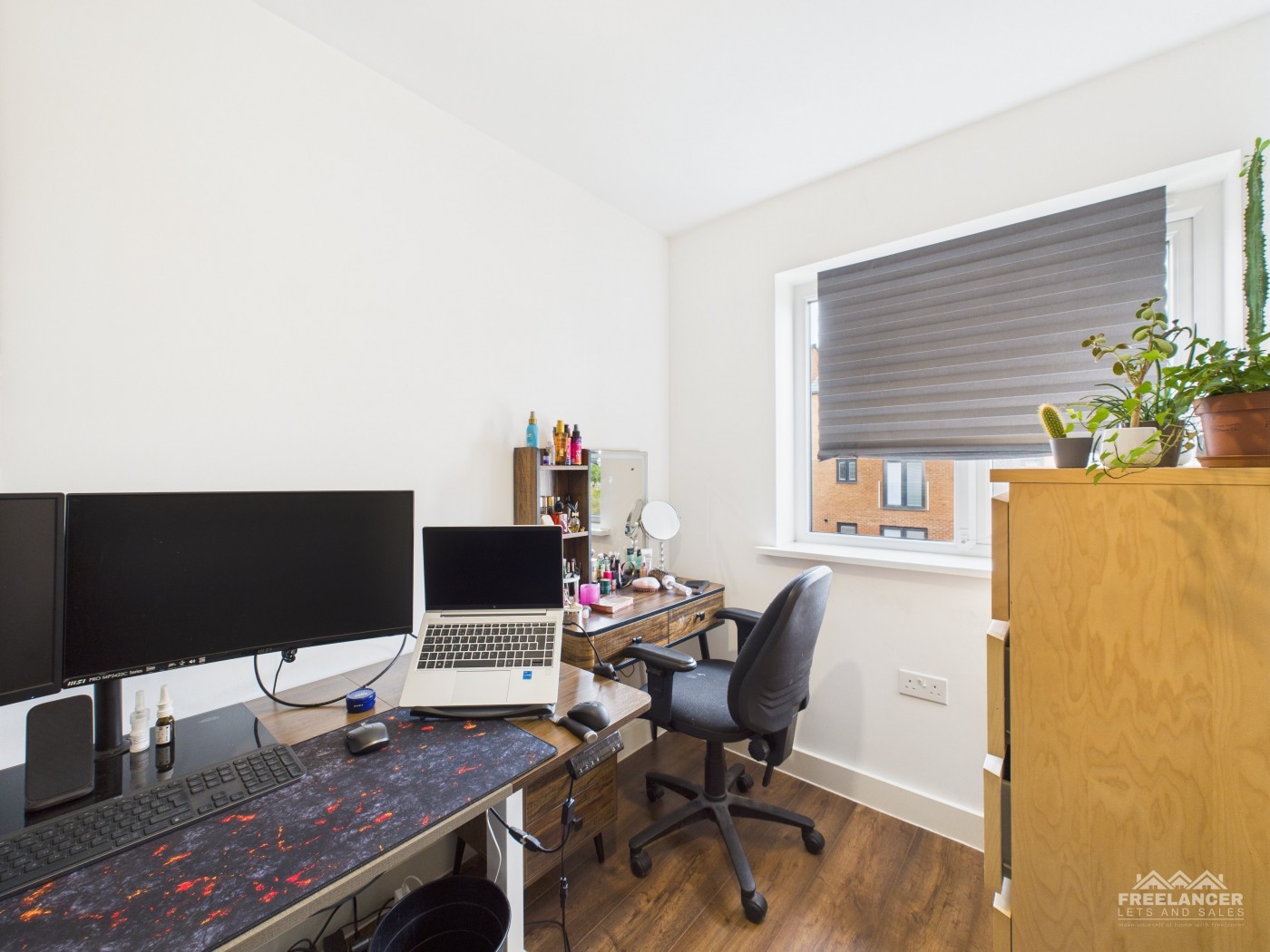 Images for Glan Llyn, Newport EAID:freelancer BID:0004-0ac8-83a7-b613