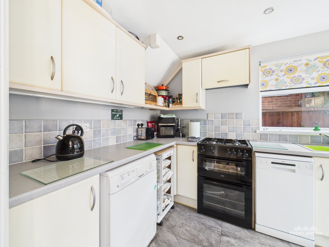 Images for Malpas, Newport EAID:freelancer BID: