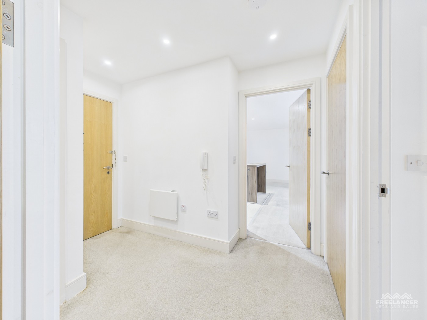 Images for Usk Way, Newport, Gwent EAID:freelancer BID:0004-0ac8-83a7-b613