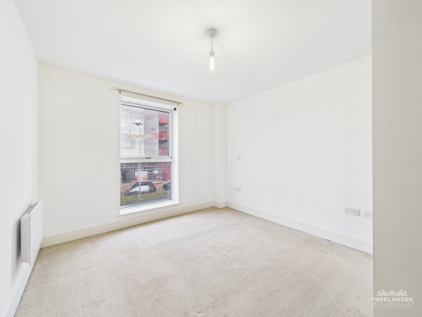 Images for Usk Way, Newport, Gwent EAID:freelancer BID:0004-0ac8-83a7-b613