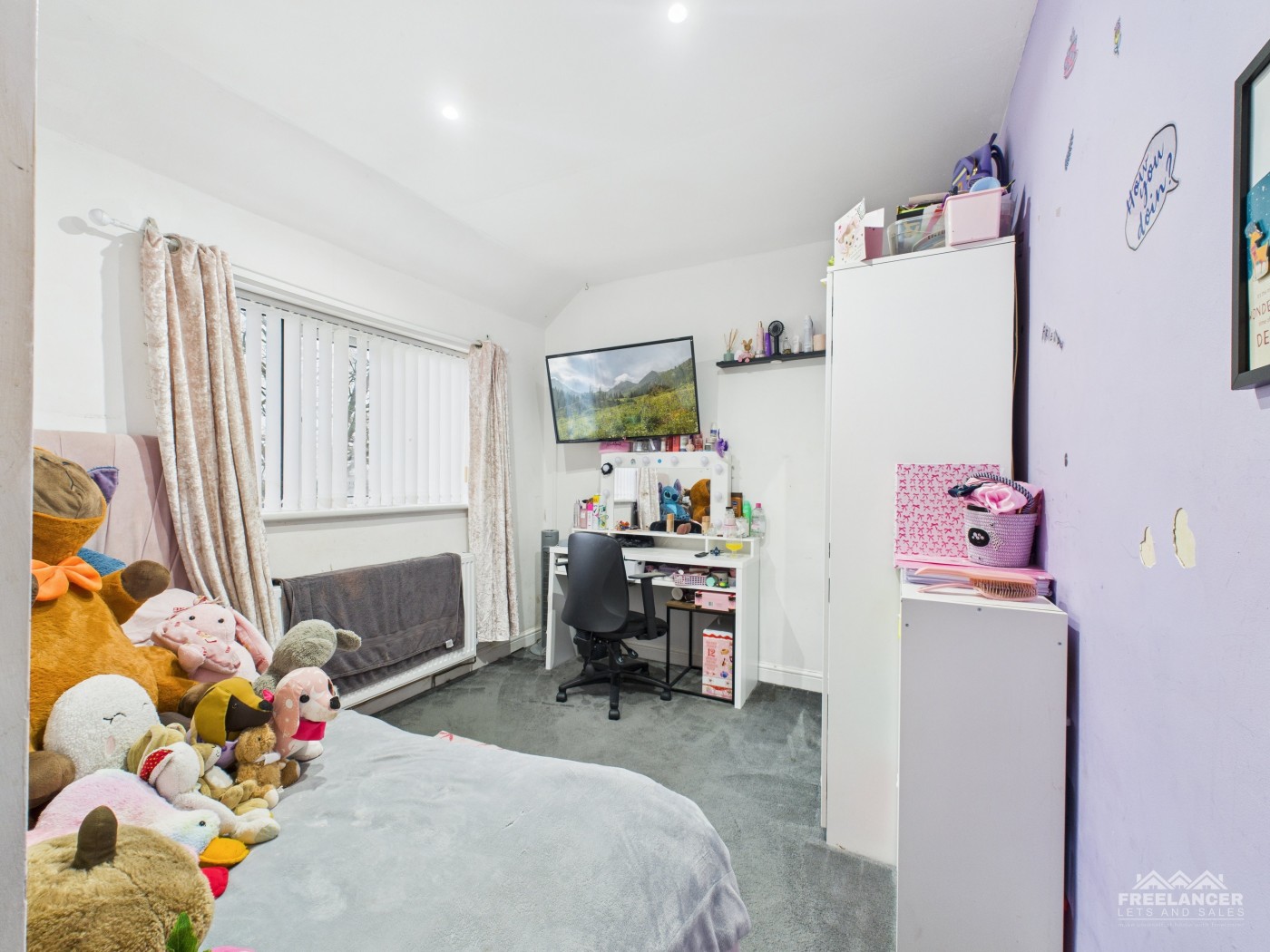 Images for Newport EAID:freelancer BID:0004-0ac8-83a7-b613