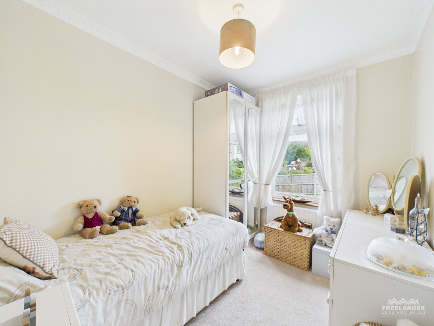 Images for Pontnewydd, Cwmbran EAID:freelancer BID:0004-0ac8-83a7-b613