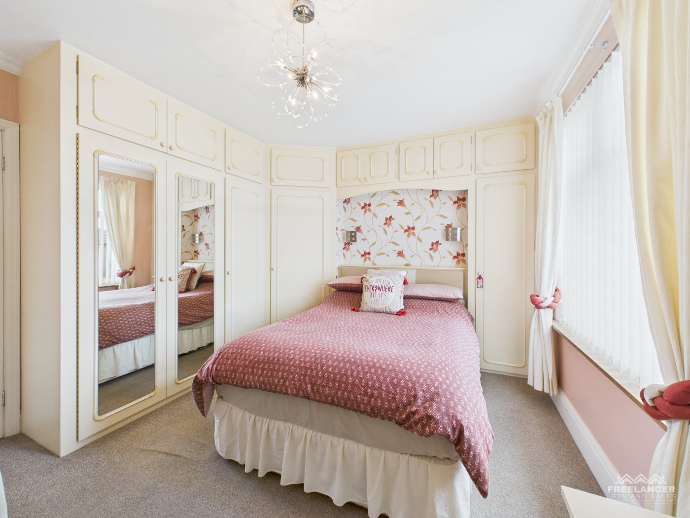 Images for Pontnewydd, Cwmbran EAID:freelancer BID:0004-0ac8-83a7-b613