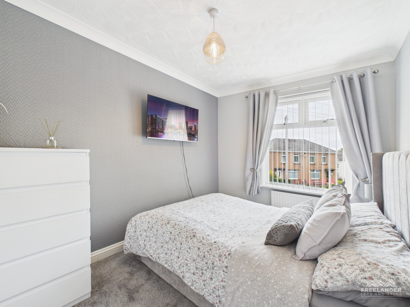 Images for Pontnewydd, Cwmbran EAID:freelancer BID:0004-0ac8-83a7-b613