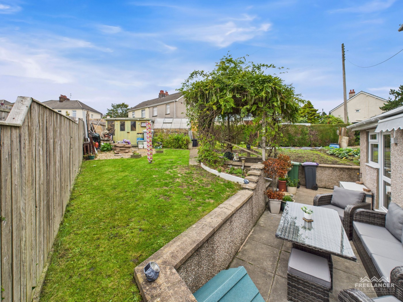 Images for Pontnewydd, Cwmbran EAID:freelancer BID:0004-0ac8-83a7-b613