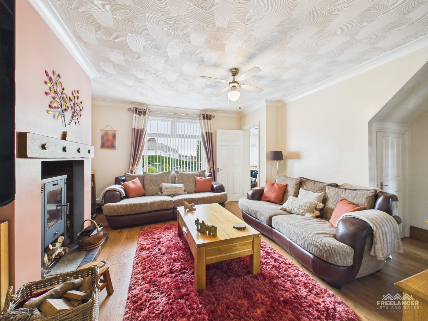 Images for Pontnewydd, Cwmbran EAID:freelancer BID:0004-0ac8-83a7-b613