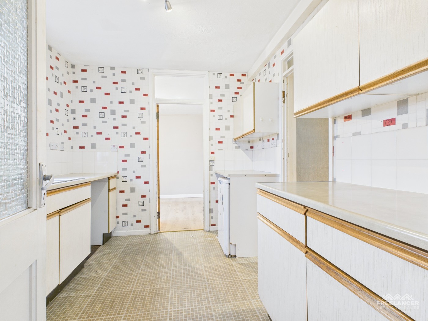 Images for Malpas EAID:freelancer BID:0004-0ac8-83a7-b613