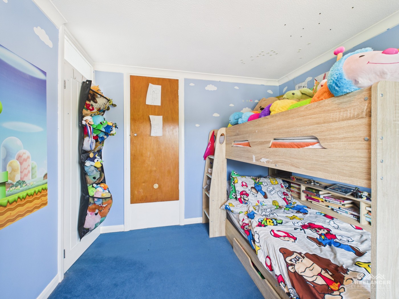 Images for Malpas EAID:freelancer BID:0004-0ac8-83a7-b613