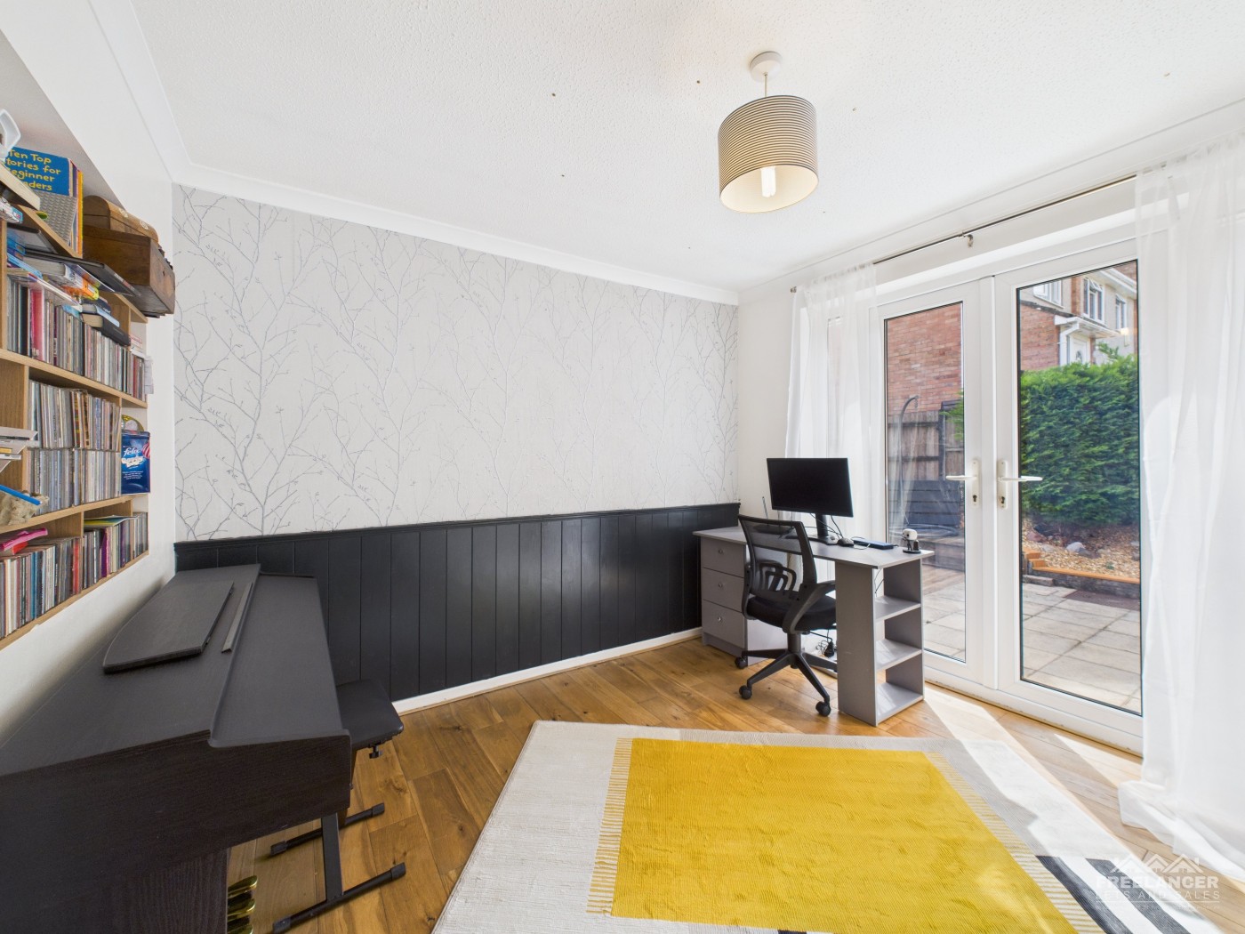 Images for Malpas EAID:freelancer BID:0004-0ac8-83a7-b613