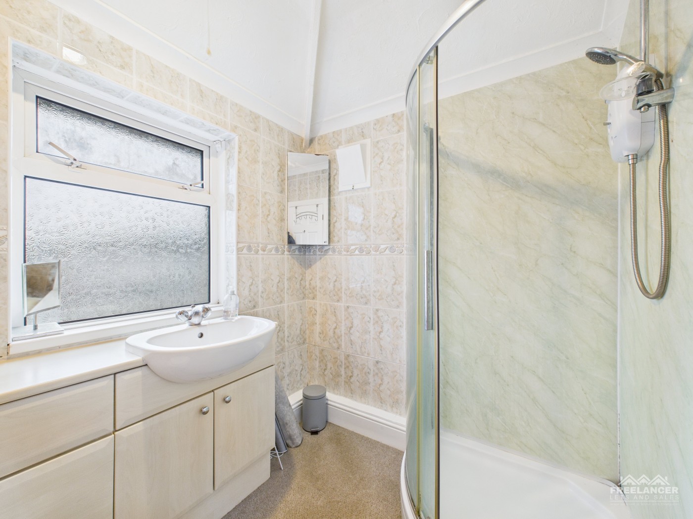 Images for Malpas, Newport EAID:freelancer BID:0004-0ac8-83a7-b613