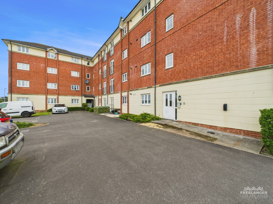 View Full Details for Newport - EAID:freelancer, BID:0004-0ac8-83a7-b613