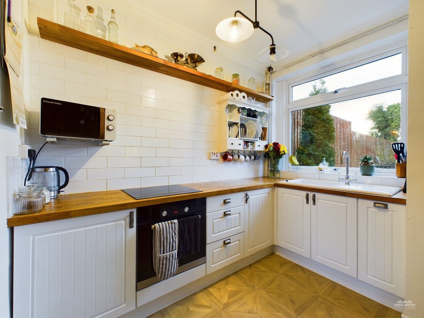 Images for Cwmbran EAID:freelancer BID:0004-0ac8-83a7-b613