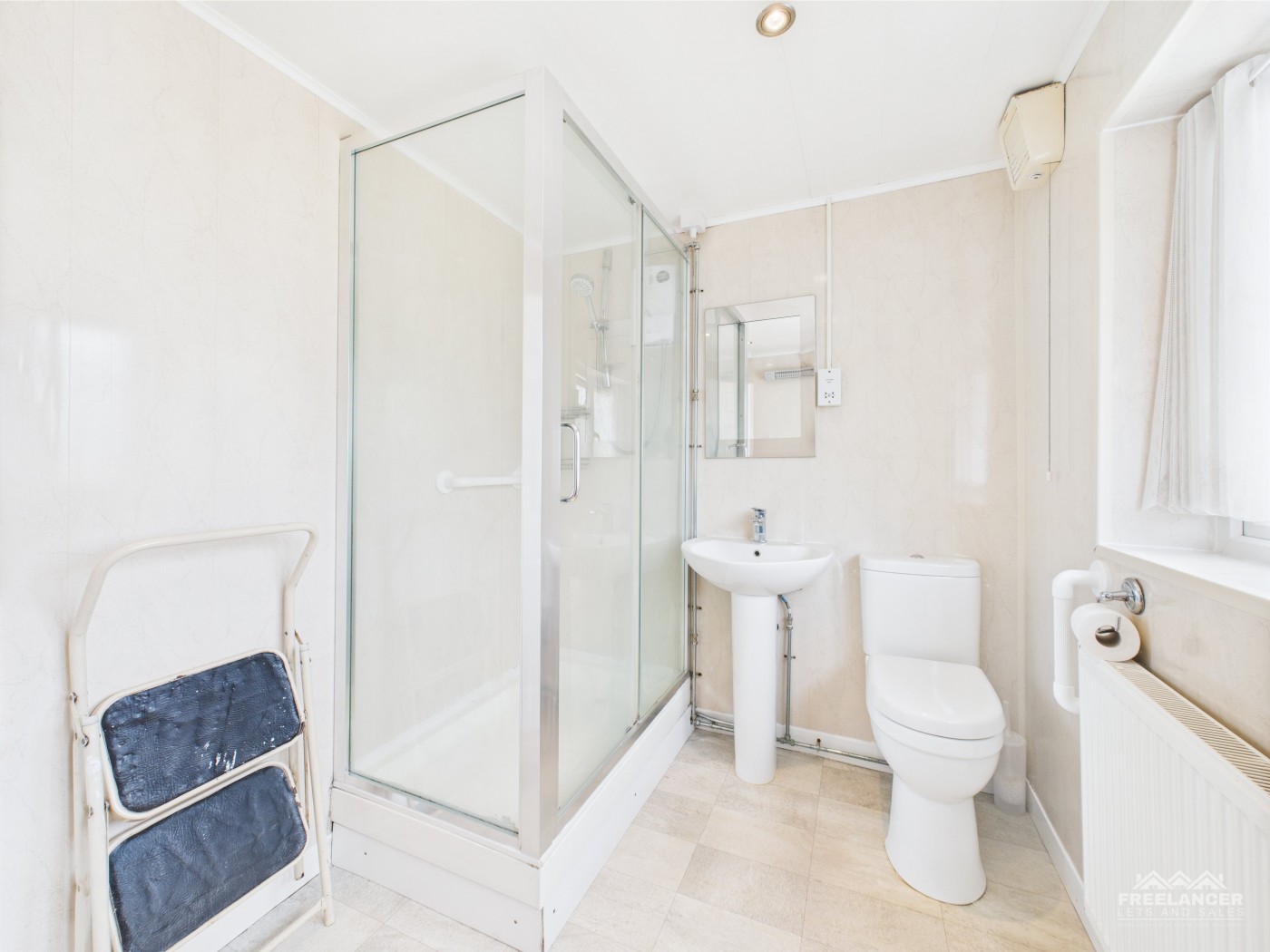 Images for Malpas, Newport EAID:freelancer BID:0004-0ac8-83a7-b613